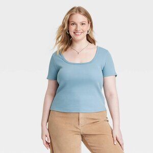 Women's Shrunken Short Sleeve Scoop Neck T-Shirt - Universal Thread™ Blue 2X